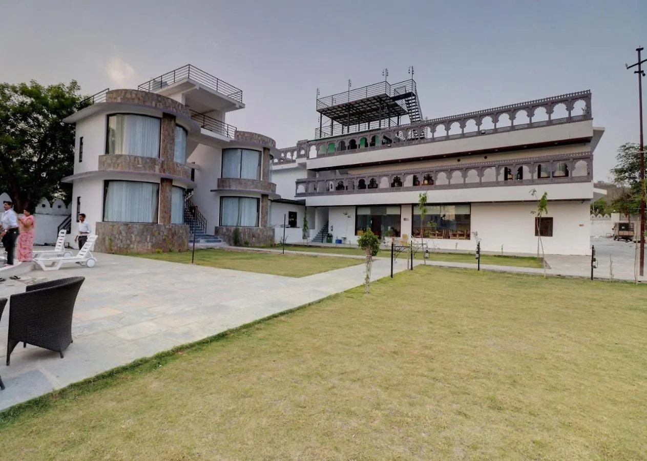 Keshav Spa And Resorts Udaipur 4*,